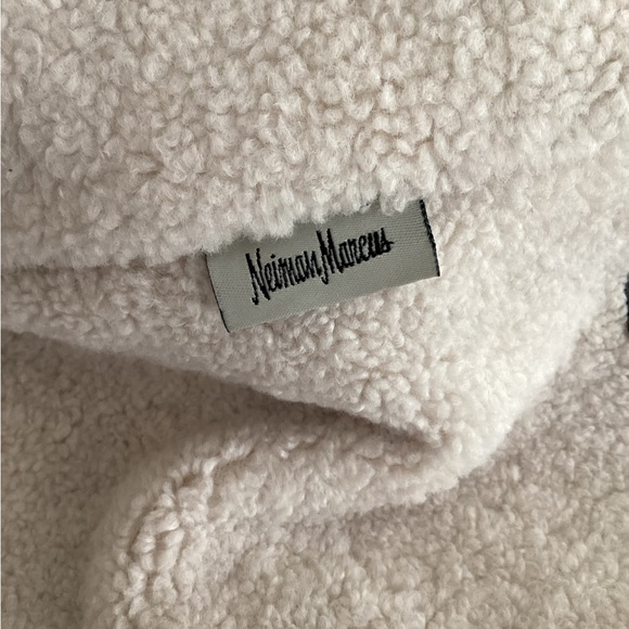 Brand new cozy teddy tote bag - Picture 9 of 15